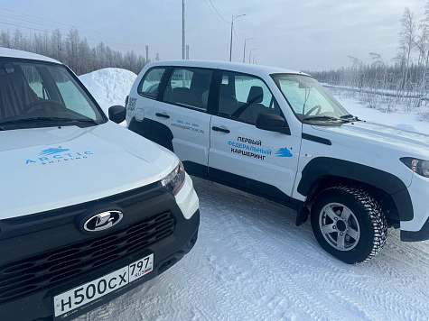 Lada Niva Travel