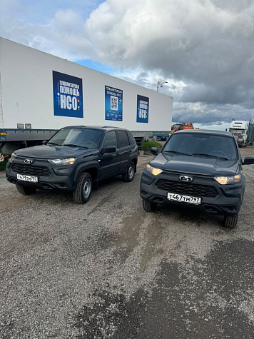 Lada Niva Travel