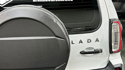 Фото Lada Niva Travel