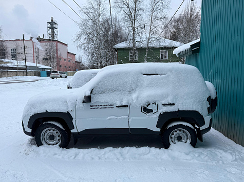 Lada Niva Travel